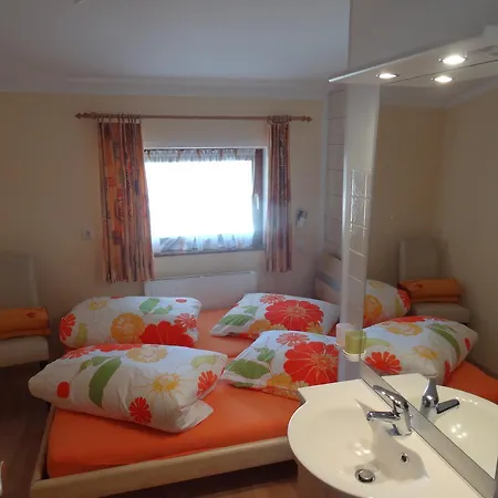 Apartment Haus Niederegger *