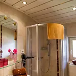 Haus Niederegger フィンケンベルク